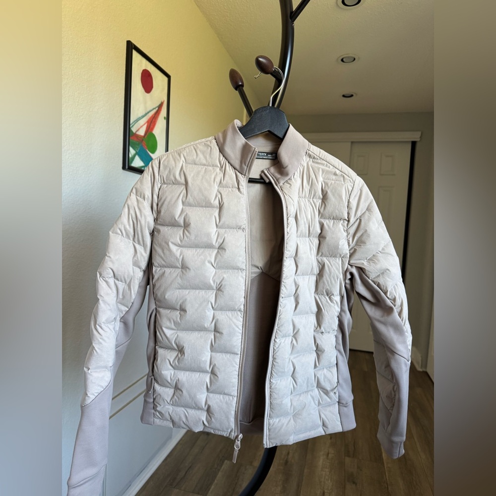 Women’s Arc’teryx Cole Grid Puffer Jacket